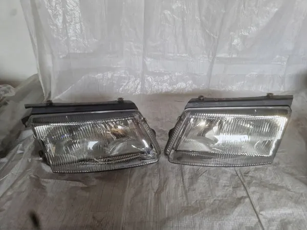 VW Passat B5 Vasemman Puolen Ajovalot 3B0941017R image 9