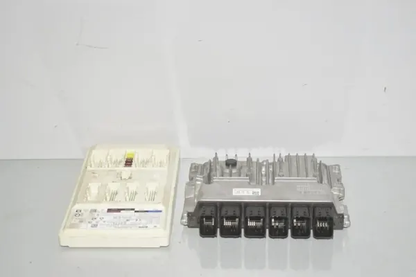 BMW Sytytysjoukko OEM 7824733 F40 2.0L 110kw image 2
