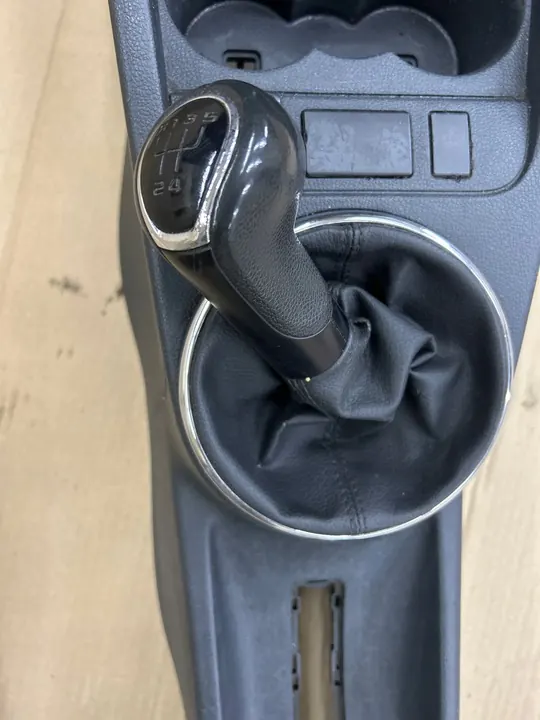 Skoda Växelspaksknopp 5J0711113M image 4