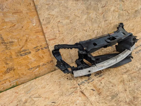 Trave di rinforzo anteriore Mercedes B W245 A1696201634 image 3