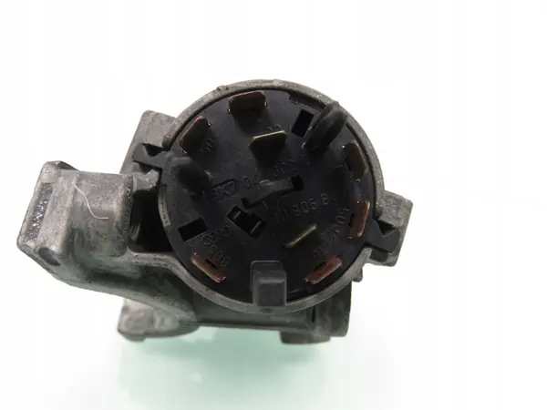 Audi A4 B5 1.8T ohjausyksikkö OEM 8D0907557T image 3