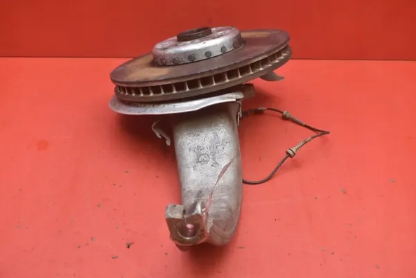 OEM 31 10 6890574 Etu Oikea Pyöränkannatin BMW iX image 4