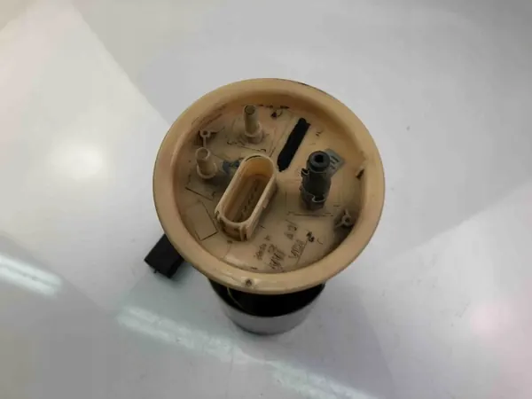 Bomba de combustível VW CADDY III FURGON 2K0919050B 1.9L image 3