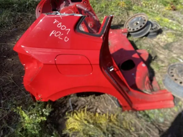 OEM 269317 Volkswagen Polo 2021 Taka Oikea Lokasuoja image 2