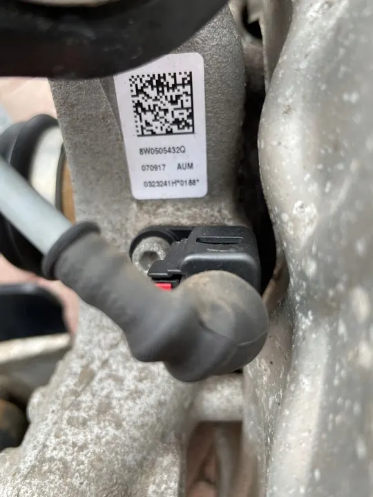 Snodo di sospensione posteriore destro Audi A4 A5 8W 8W0505432Q image 5