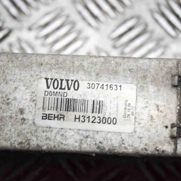 Intercooler Volvo C70 II Cabrio 2.4 D5 30622083 image 7