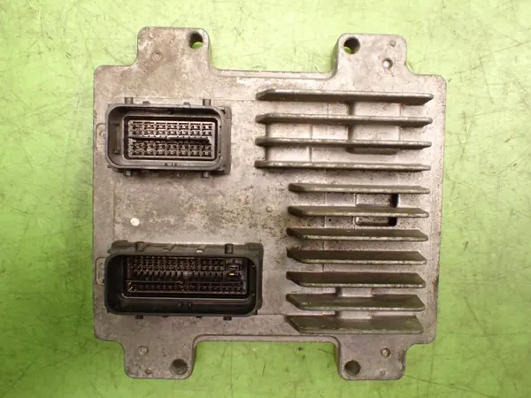 Unidade controlo motor 55485171 para Opel Corsa D Lift 1.2 image 2
