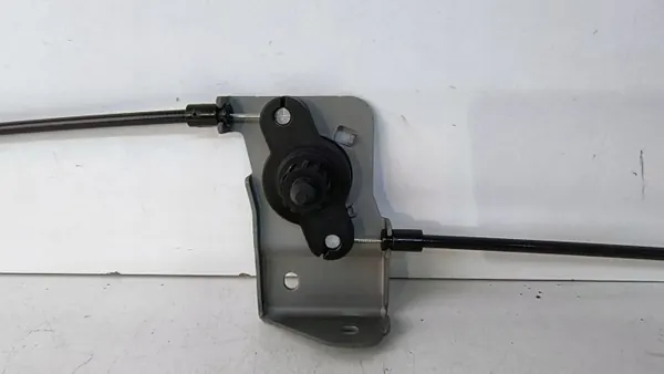 Motorkap openkabel OEM 5E3823529 Skoda Octavia 4 image 4