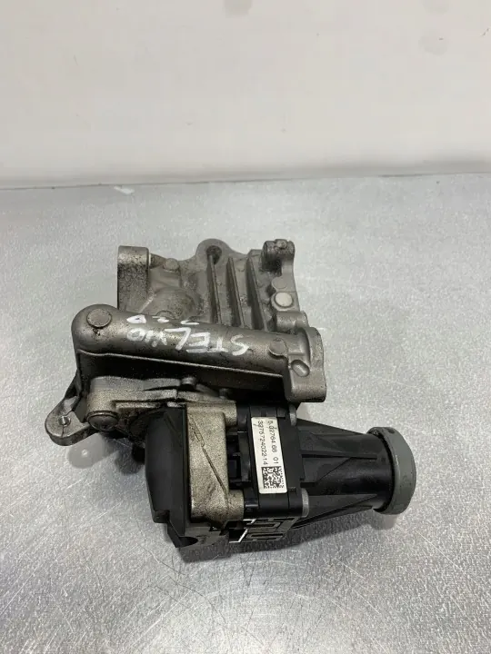 Válvula EGR Alfa Romeo OEM 327572402214 - Usada image 6
