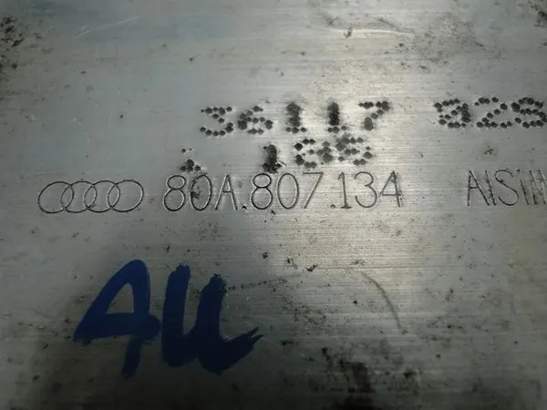 Audi Q5 80A Oikea Iskunvaimennin 80A807134 image 3