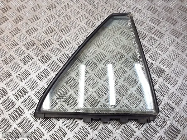 Toyota Avensis dörrglas OEM e643r00048 - Begagnad image 2