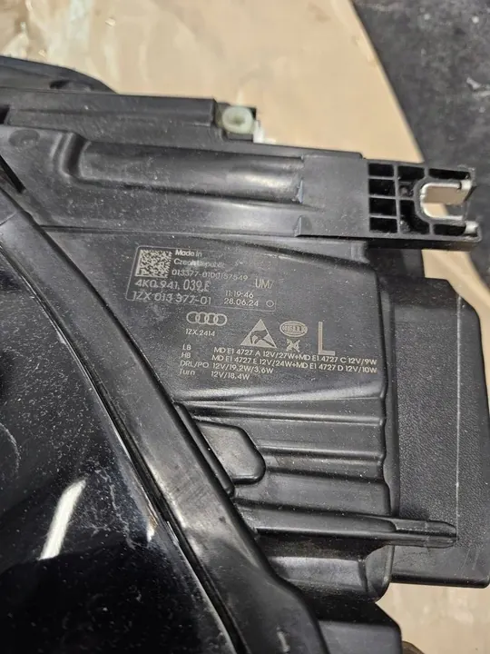 AUDI A6 C8 FULL LED Linker Scheinwerfer 4K0941039E image 9