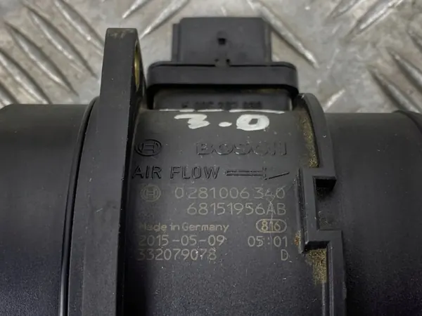 Luftmassenmesser Jeep OE 68151956AB image 3