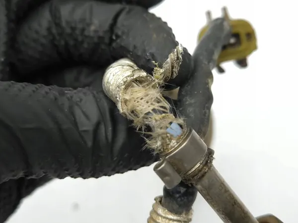 Sensor de temperatura de escape Jeep Grand Cherokee 2013 OEM image 3