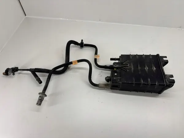 Brandstofdampfilter Ford Fusion II DG939E857B image 4