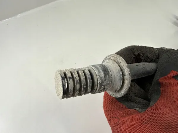 Brandstofdampfilter Ford Fusion II DG939E857B image 7