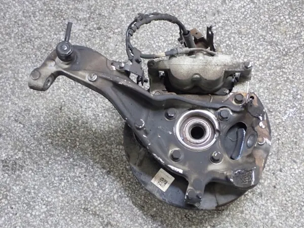 OEM MB3C-3K170-EB Moyeu Avant Droit 4x4 Occasion image 5