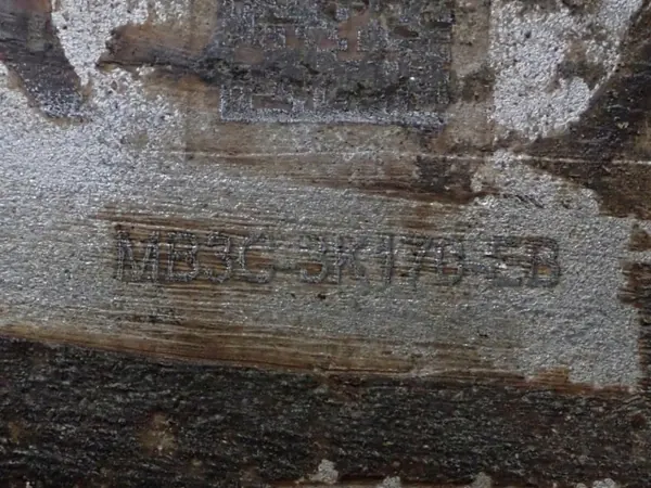 OEM MB3C-3K170-EB Moyeu Avant Droit 4x4 Occasion image 7
