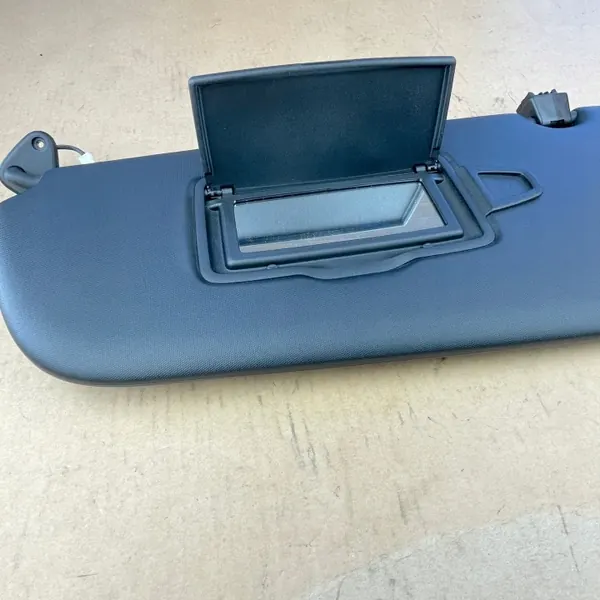 Pare-soleil gauche OEM noir pour Mercedes W447 Classe V AMG image 6