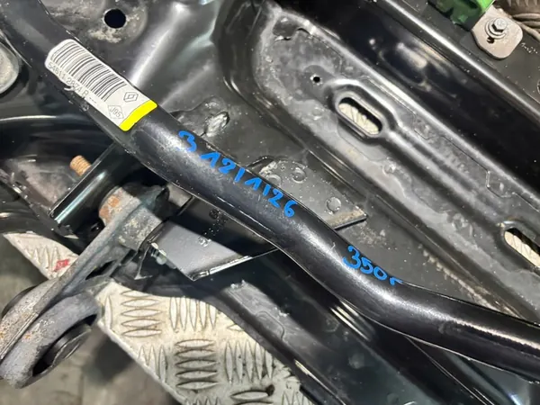 RENAULT ESPACE V SOUS-CADRE AVANT 546112874R image 7