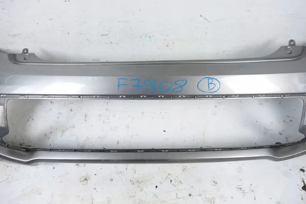 Parachoques trasero Kia Picanto II image 4