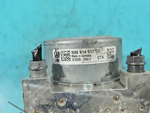 ABS-pump OEM 5Q0614517GD för Skoda Superb III image 5