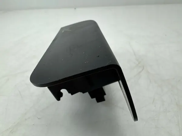 Brandstofdop houder OEM LAA13684 - Toyota Yaris Cross 2023 image 8