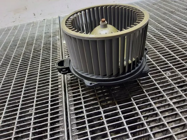 Motor do ventilador KIA Niro OEM D316CWFLA01 - Usado image 3
