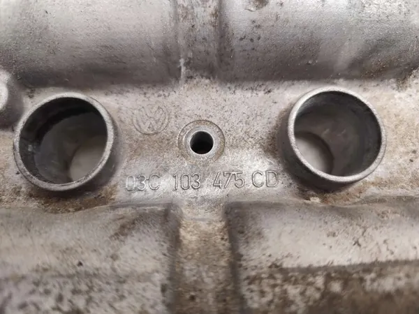 Eixo de comando Audi A3 1.4 TFSI 2008 03C103475CD image 7