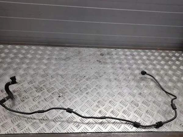 Tuyau de vide BMW 7 (F01, F02) 4.4L Essence 2012 OEM 8000385 image 1