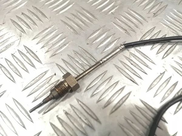 Exhaust Temperature Sensor Ford Ranger V 3.2 TDCI image 2