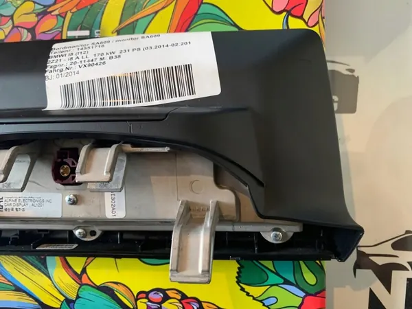 BMW i8 I12 Display Bildschirm OEM 9309532 - Gebraucht image 5