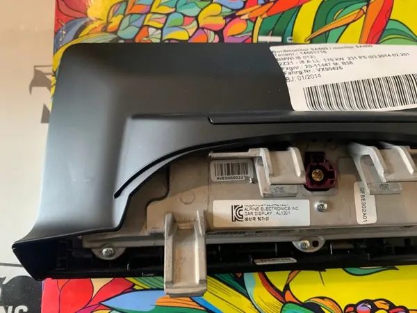 BMW i8 I12 Display Bildschirm OEM 9309532 - Gebraucht image 6