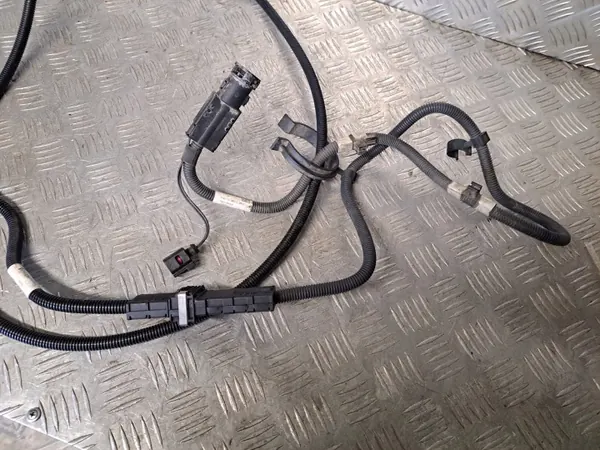 Linha AdBlue SEAT OE OEM 5Q0131984Q - Usado image 7