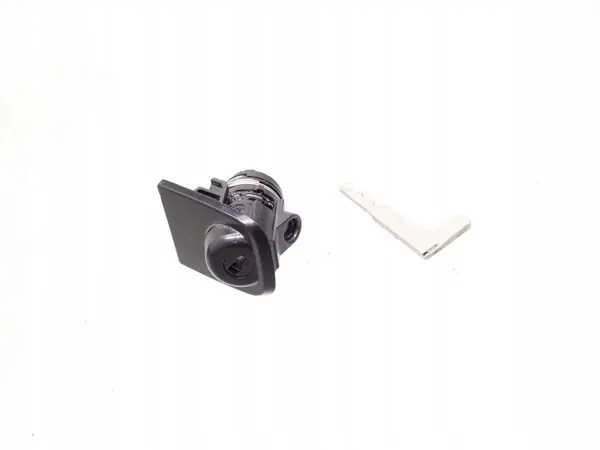 Polestar 2 Låsinsats OEM 32239118 - Begagnad image 2