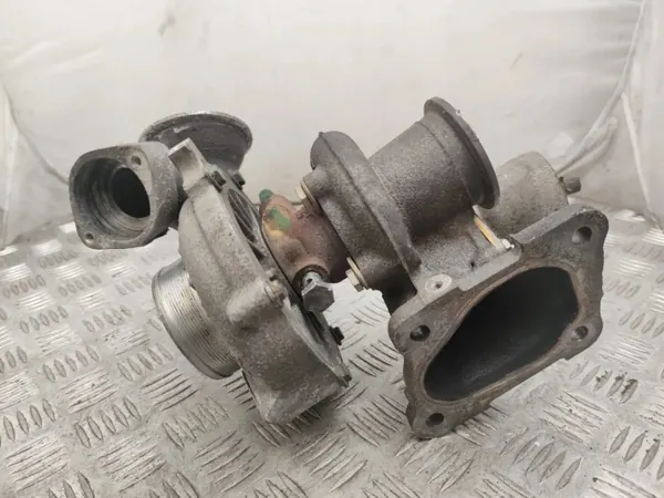 Turbo VOLVO V70 III 31293086 2.4D 151kW image 5