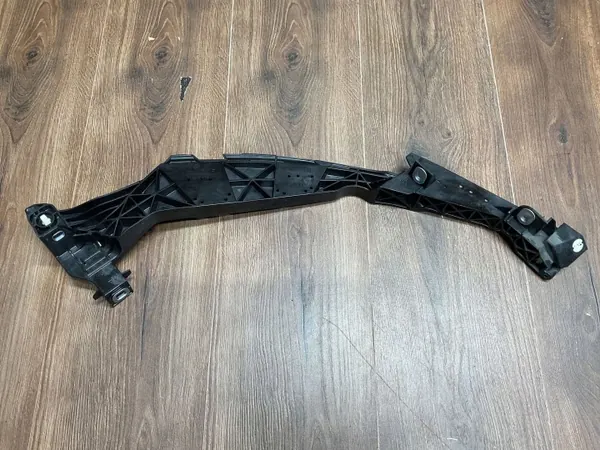 Porsche Macan 95B807889F Front Links Lampengleitschiene image 5