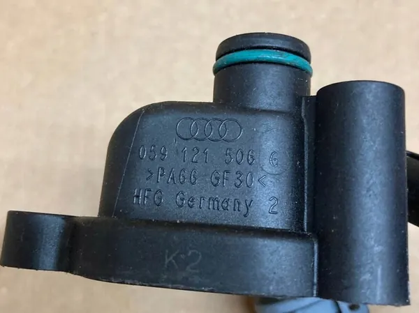 Audi 3.0TDI Moottorin jäähdytyksen säätöventtiili 059121737 image 4