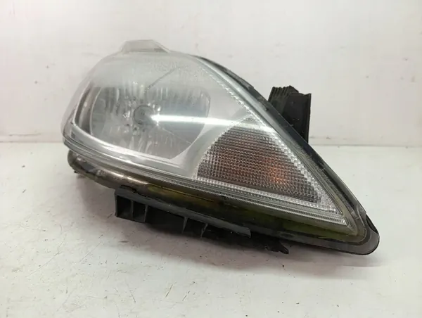 Oikea Etuvalaisin Nissan Tiida 2007-2012 image 2