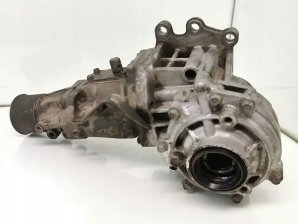 Redutor de caixa Mitsubishi OE 067036 - Usado image 3