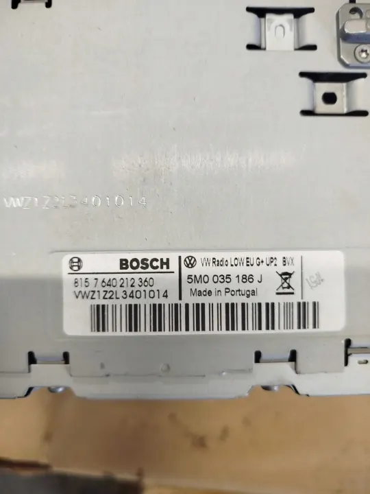 Radio CD MP3 OEM 5M0035186J pour VW image 5