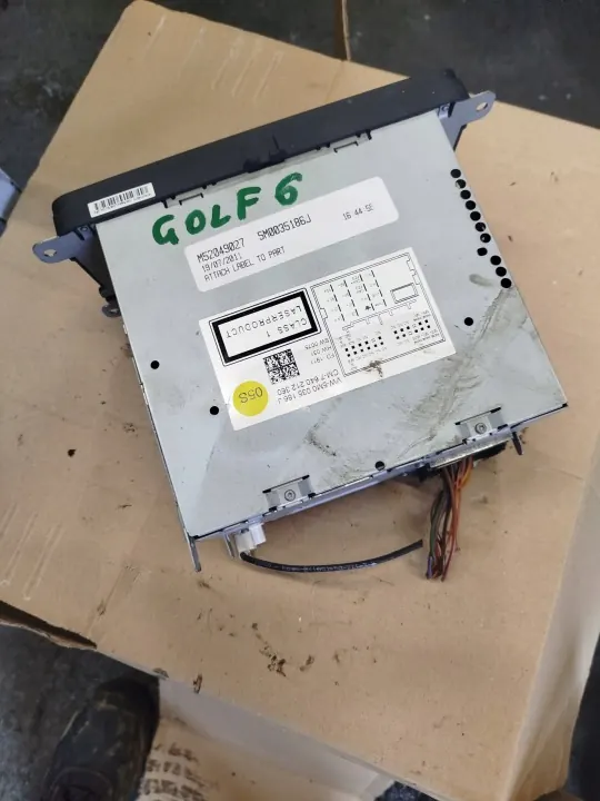 Radio CD MP3 OEM 5M0035186J pour VW image 6