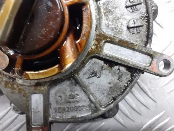 Vakuumpump Audi A6 C6 2.4 FSI OEM 06E145100E image 4