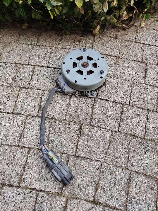 Jäähdytinpuhaltimen moottori OEM hbvbhdhbd0 Ford Escape image 2