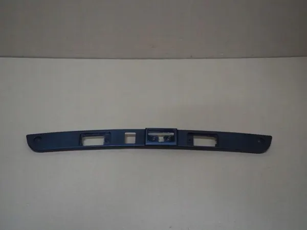 Garniture de Hayon SsangYong Korando IV OEM 8388035000 image 2