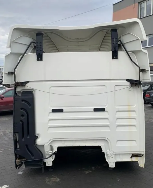 Cadre de cabine couchette MAN TGX sans portes - Occasion image 8