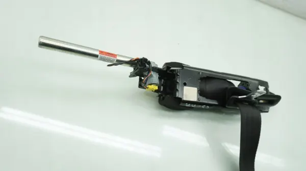 Volvo C30 Lyft PAS Säkerhet Fram Höger OEM 31320499 image 7