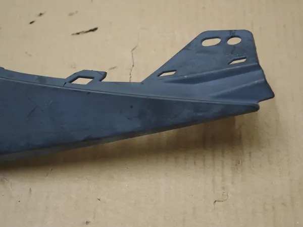 OEM 9836793177 Övre Stötfångarlist Peugeot 3008/5008 image 6