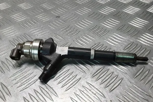 Injektor OPEL ASTRA H ESTATE 1.7L diesel 2005 OEM 897376270 image 3