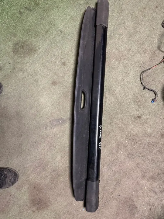 Mercedes B-Klasse W245 Kofferbakrolgordijn OEM A1698100220 image 2